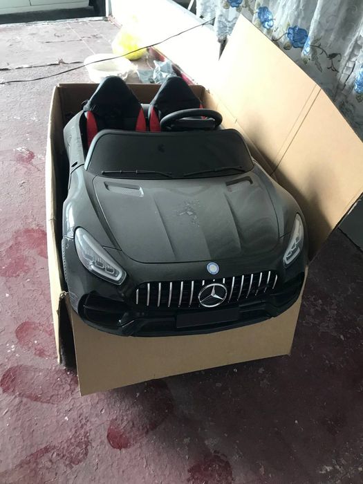 Bolalar mashinasi 4x4 Mers yengi