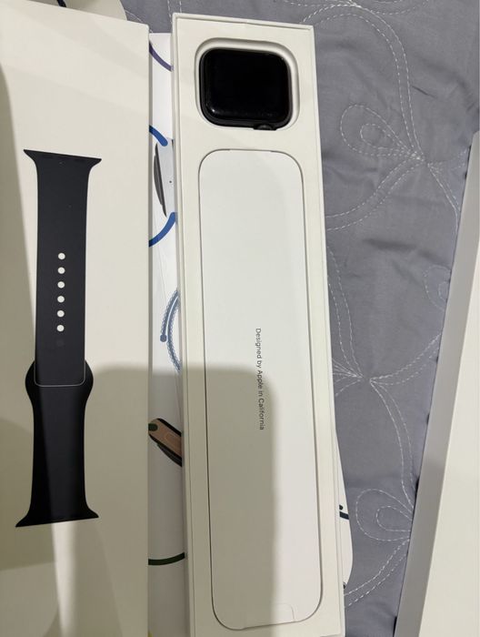 Продам Apple Watch se