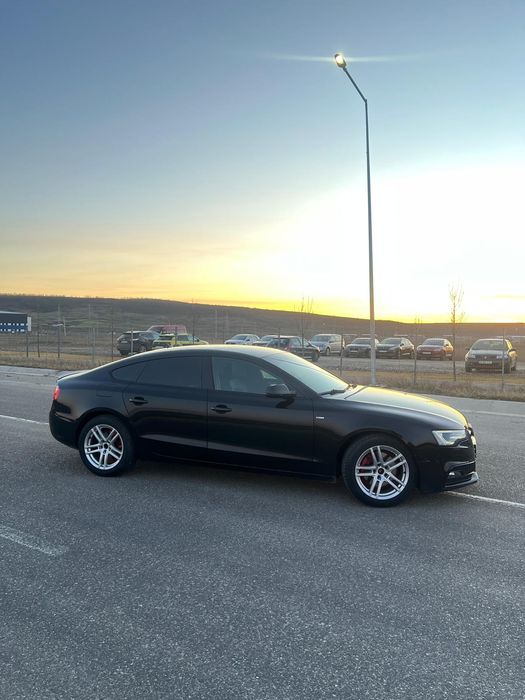 Vând Audi A5 Sportback