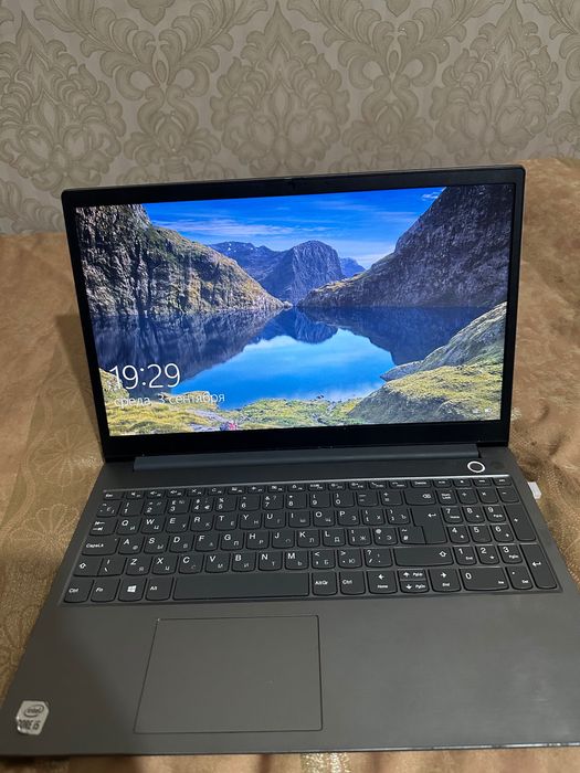 Lenovo core i5  thinkbook windows 10