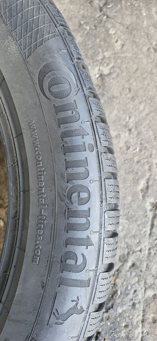 4 anvelope iarna,ca si noi,Continental 235/50/19.Pretul este pe bucata