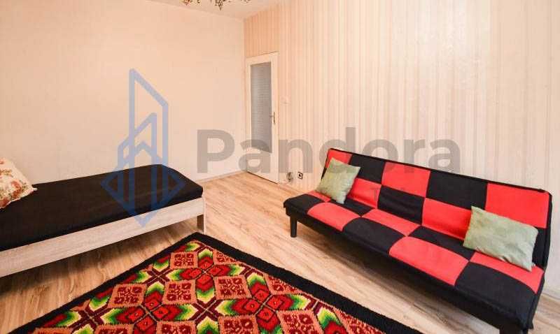 Дава се под наем Двустаен апартамент в София, Фондови жилища - 65 кв.м за 399 € - Снимка #2