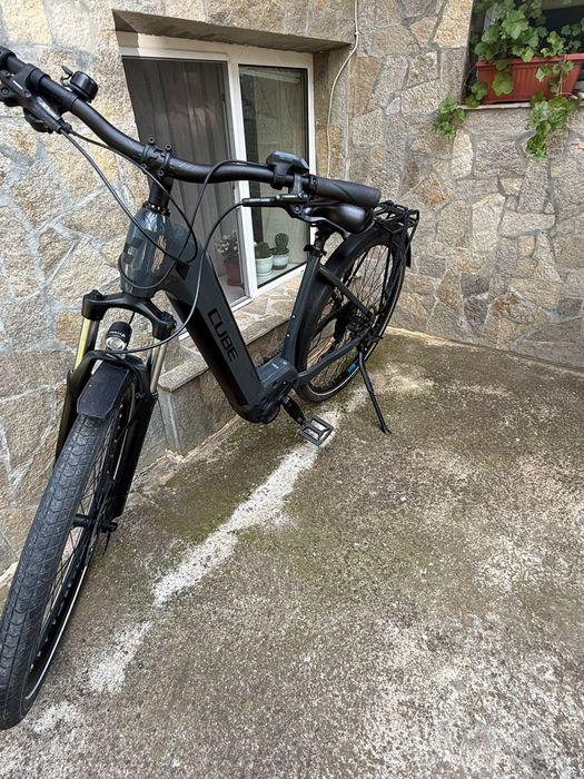 Cube Kathmandu Hybrid One 750 електрически велосипед