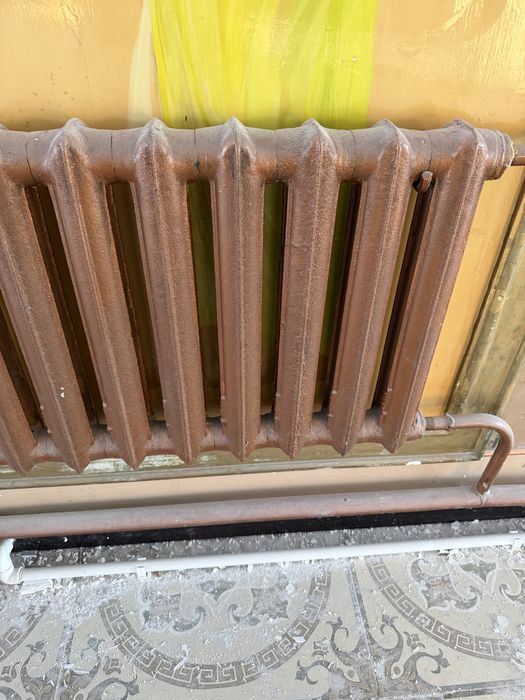 Чугуний батарэя сотилади  150. Дона. Кавурга.  Иккита. Катеол  билан