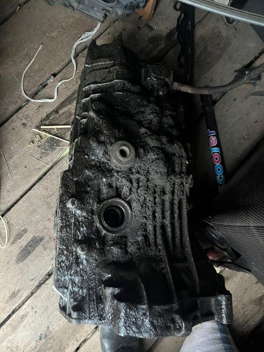 Ауди 80 ның каропкасы бар