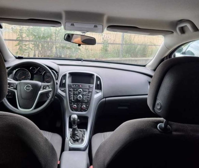 Vand Opel Astra J - GPL- 2013 - 162,000 km