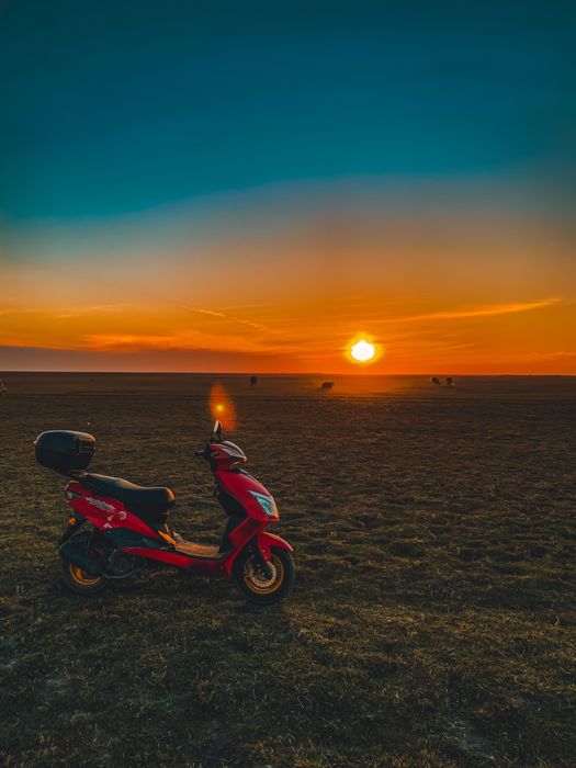 мопед/скутер 150кубов