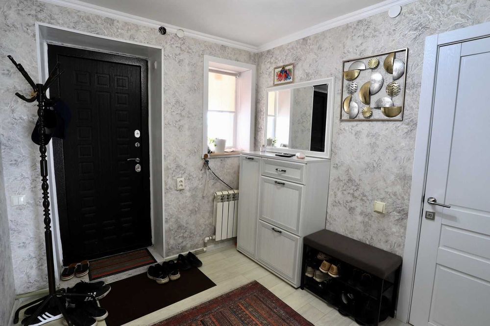Дом, 188,6м², участок 8 сот.