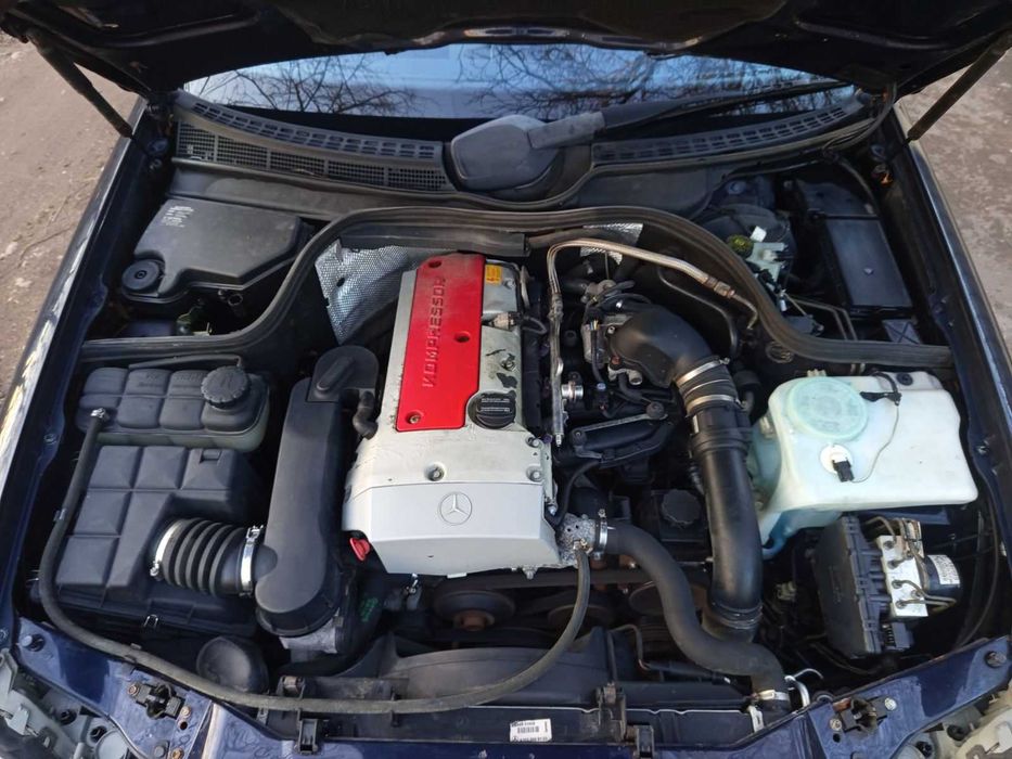 На части: MERCEDES CLK 230 197кс
