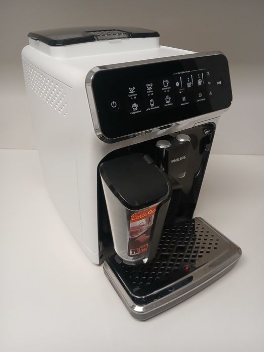 Espressor automat Philips EP3243
