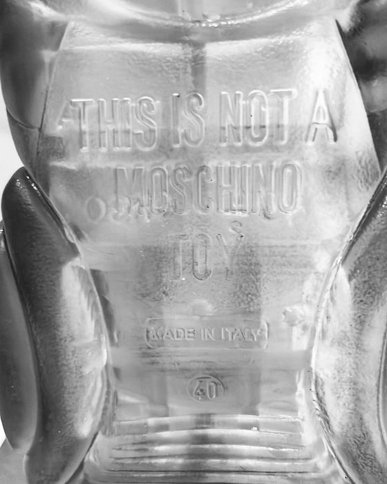 Moschıno Уникални и Екстравагантни
