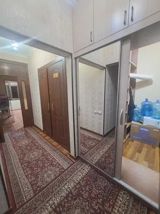 Продаётся 4х комнатная квартира в Яшнабадском районе