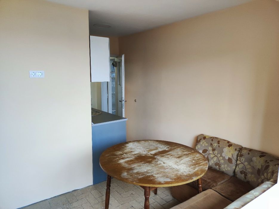 Дава се под наем Тристаен апартамент в Варна, Владислав Варненчик - 62 кв.м за 285.6 € - Снимка #2