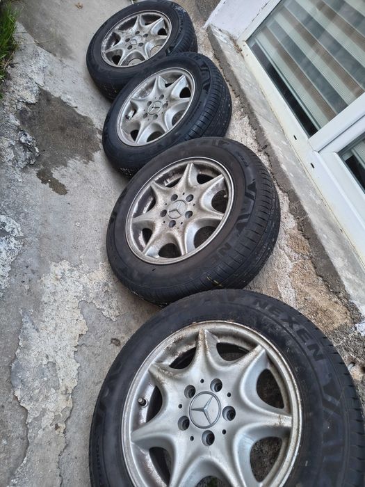 Продавам Джанти +Гуми за Мерцедес 195/65