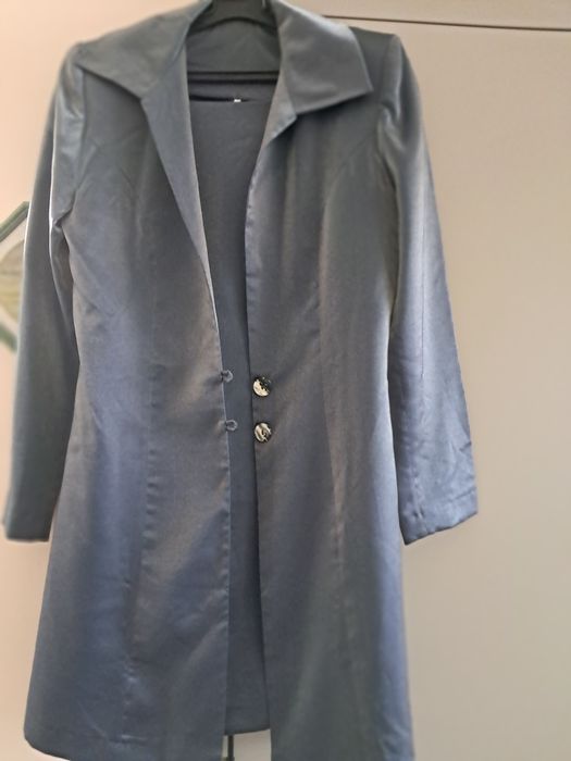 Дамски костюм -комплект