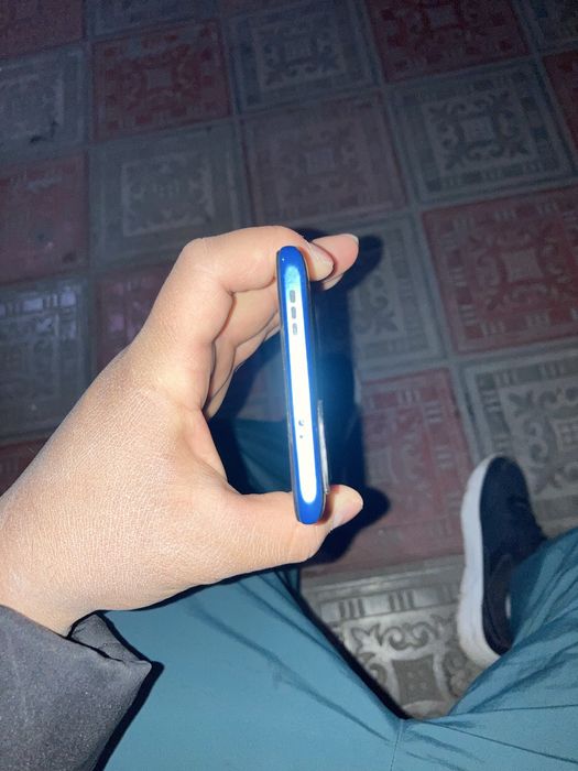 Продам редми нот 10s