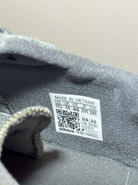 adidas Ozweego GV8892