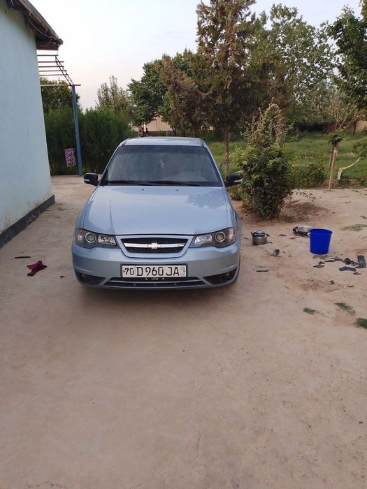 Faqat naqt pulga savdo boʻladi