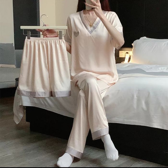 Женскии пижама сатылады