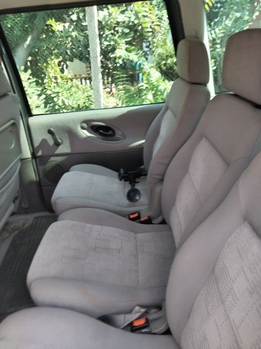 VW Sharan 1.9 TDI  110pk