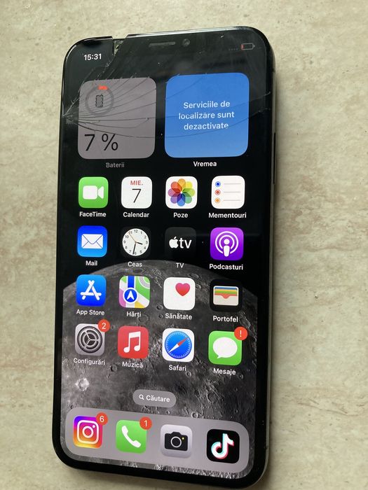 Vand ip x  pentru piese sau cine vrea sa il faca