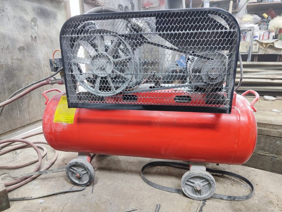 Продам компрессор для покраски