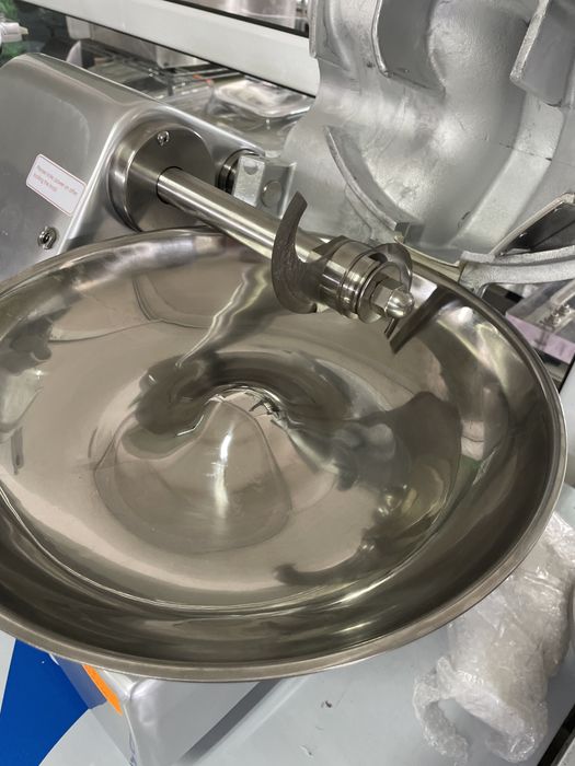 Резачка за месо в купа Чопър