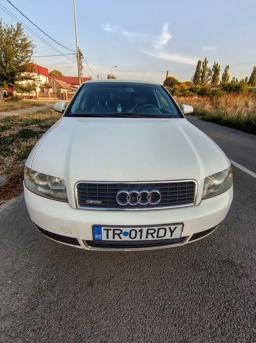 AUDI A4 2001 — imagine 2