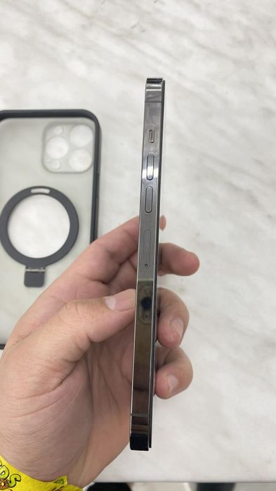 iPhone 13 Pro Max 128GB | 100% Батерия | Отлично състояние
Продавам iP