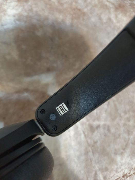 Наушники Sony (Bluetooth)
