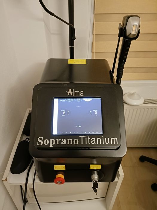 Aparat epilare laser