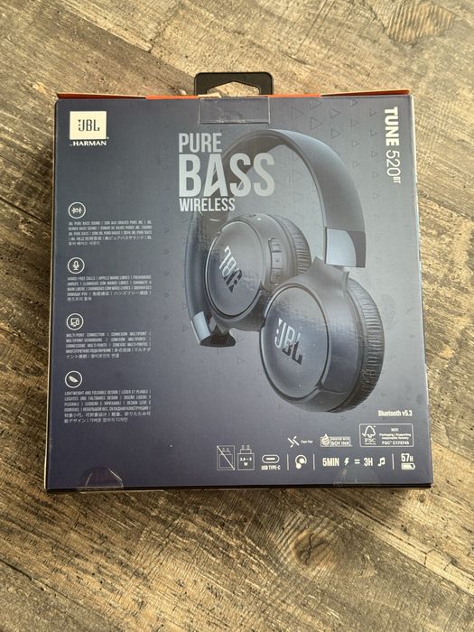 Наушники JBL 520