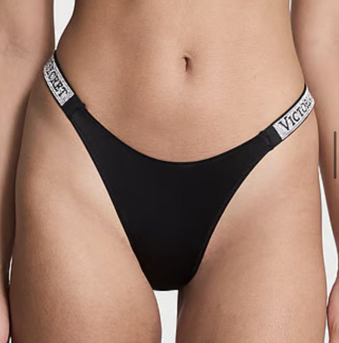 Victoria’s secret сутиен и бельо комплект