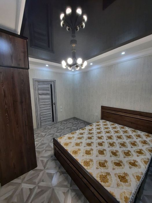 Аренда Коракамиш 2/5 Ало туйхона 2.хонали 1 Этаж Факат Оилага Берилади