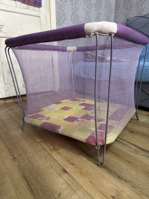 Манеж десткий