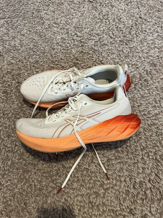 Asics Novablast 4-оригинални маратонки