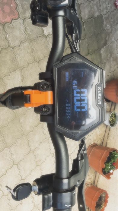 Trotineta kukirin g2 max(scaun si incarcator incluse)