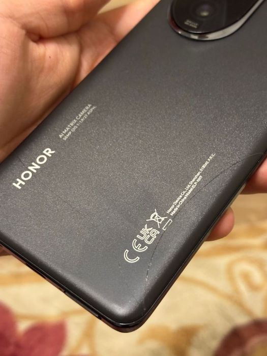 торг есть HONOR 200 PRO