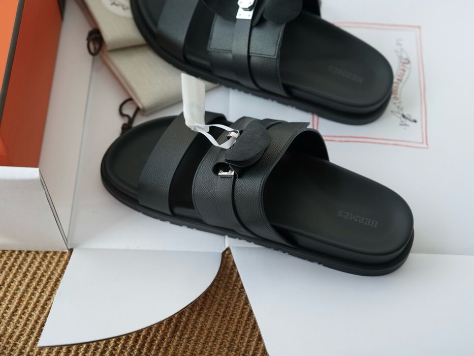 Papuci Hermes bărbați | Premium