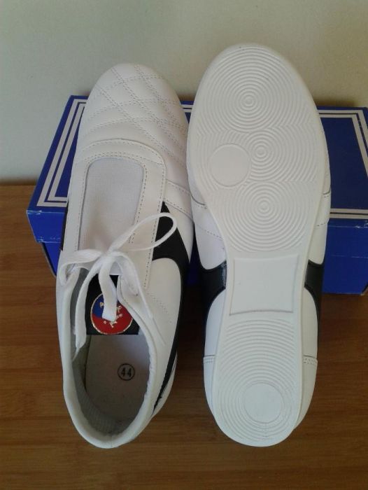 Dragon Adidas 28cm - 43 / 44 - usor