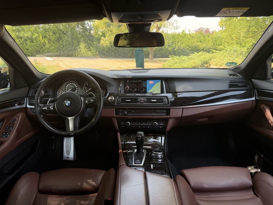 BMW SERIA 5 F11 - M550 ( 3.0 - 381 cp ) 2015 LCI