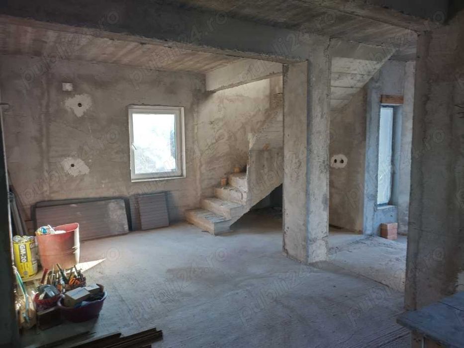 CASA DE VANZARE (P+M) cu teren 1500mp (DN2A)