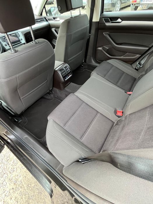 Volkswagen Passat  B8 BlueMotion  Bord digital