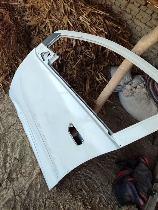 Spark eshik shopir taraf radnoy ozgina rextofka ishi bor