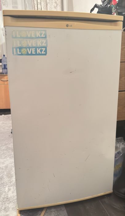 холодилник 25 000