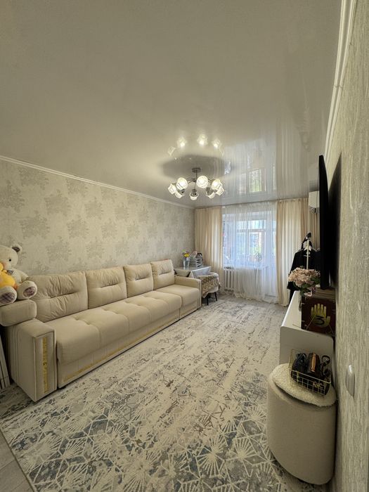 Продаётся 2-комнатная квартира в связи с переездом