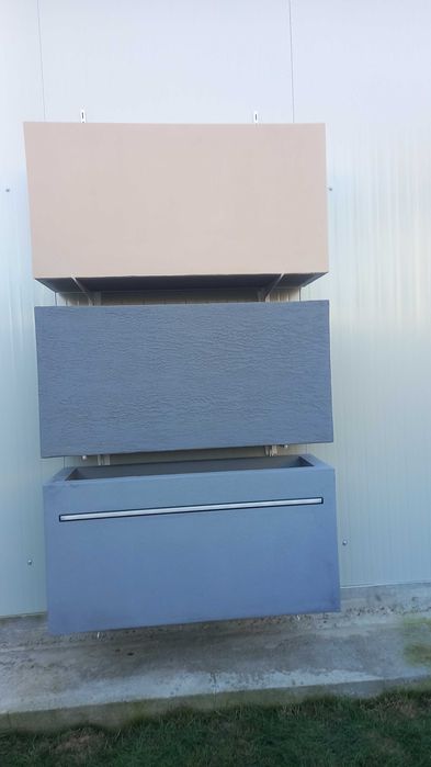 Jardiniere decorative