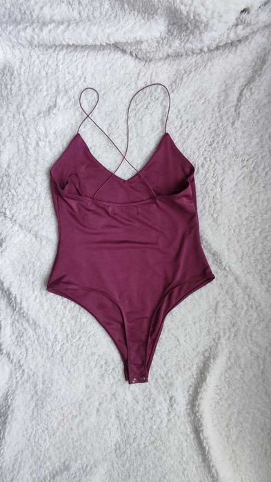 Секси ново боди Bershka