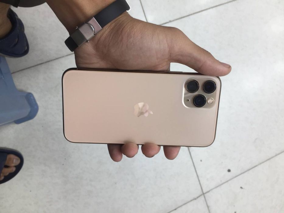 Iphone 11 pro 64 GB KH/A rangi Gold