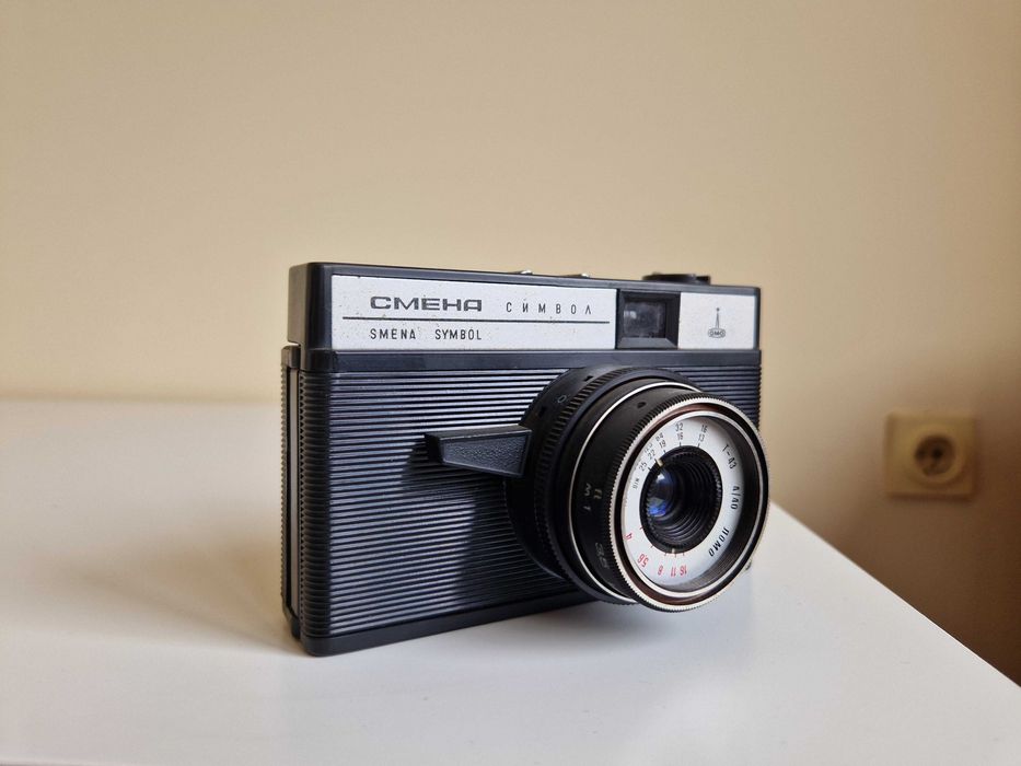 Продавам старинни фотоапарати